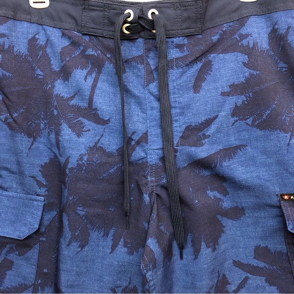 Airwalk Men’s Stretch Swim Trunks Board Shorts Marina Royal Small - Picture 3 of 11